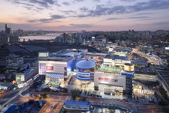 HDC신라면세점 - 사업예정지 용산 아이파크몰.jpg