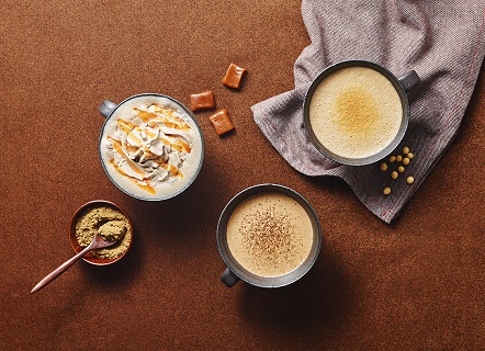 오설록_가을 시즌메뉴 &lsquo;호지차 라떼&rsquo; 3종 출시.jpg