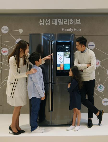 주방을 &lsquo;가족 생활의 중심&rsquo;으로 만들 신개념 냉장고 삼성 &lsquo;패밀리 허브&rsquo; 출시 (8).jpg