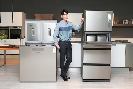 02_삼성전자 업계최초 강화된 에너지소비효율 1등급 김치냉장고 출시(2).jpg 02_삼성전자 업계최초 강화된 에너지소비효율 1등급 김치냉장고 출시(2).jpg