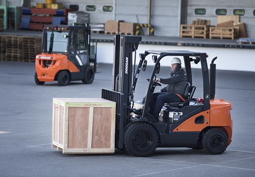 (주)두산 산업차량 지게차.jpg