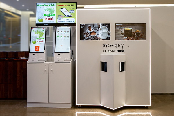 ▲커피에반하다 로봇 바리스타 에피소드 릴리 기기