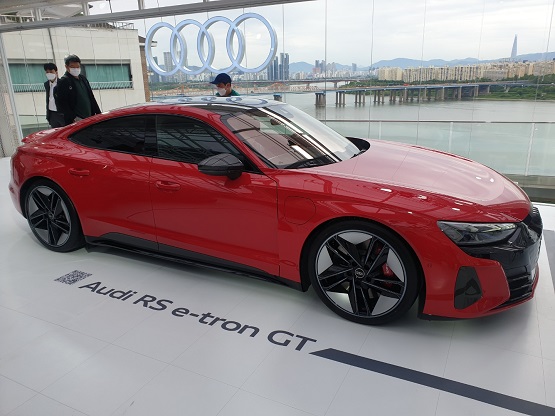 ▲RS e-트론 GT