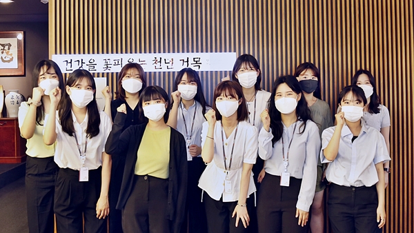 ▲광동제약이 제주대 사회맞춤형산학협력 선도대학(LINC+) 육성사업단과 함께 7월 한 달간 관심직무 현장실습 프로그램을 진행한다