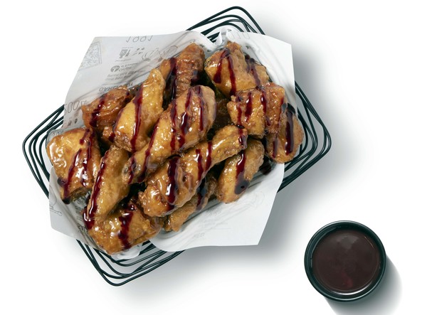 ▲최근 출시된 교촌치킨 신메뉴 교촌발사믹치킨