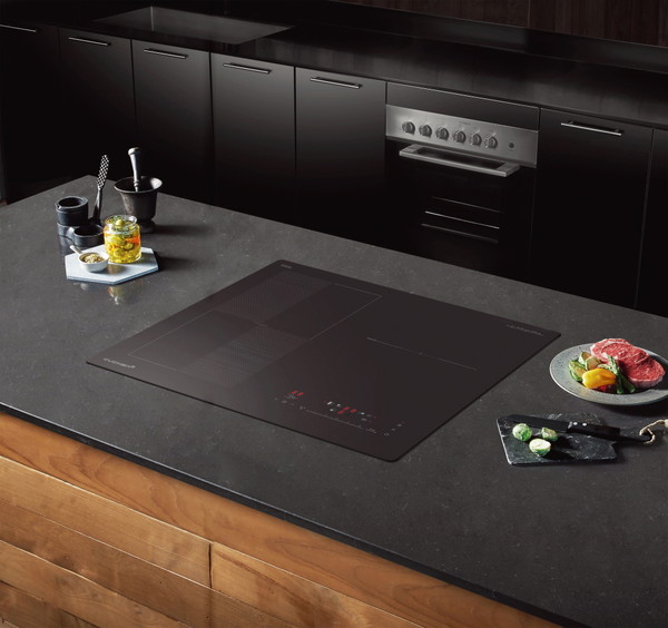 ▲쿠첸 ‘플렉스 IH 레인지’ (모델명 CEN-IF3A0NBA)