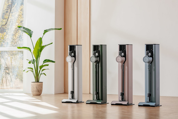 ▲프리미엄 무선청소기 LG 코드제로 A9S 신제품. (왼쪽부터) 오브제컬렉션 컬러인 카밍베이지, 카밍그린, 클레이핑크, 클레이민트 색상