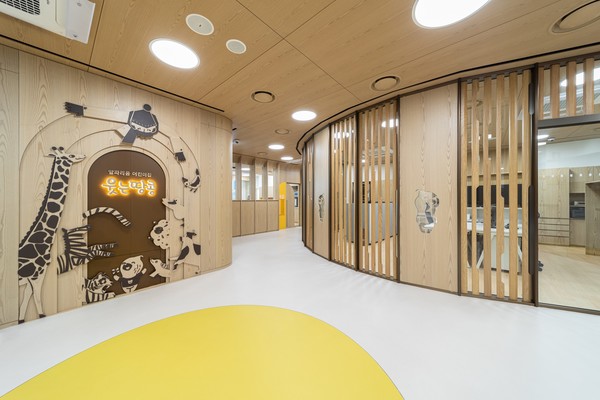 ▲엔씨소프트가 직접 운영하는 사내 어린이집.