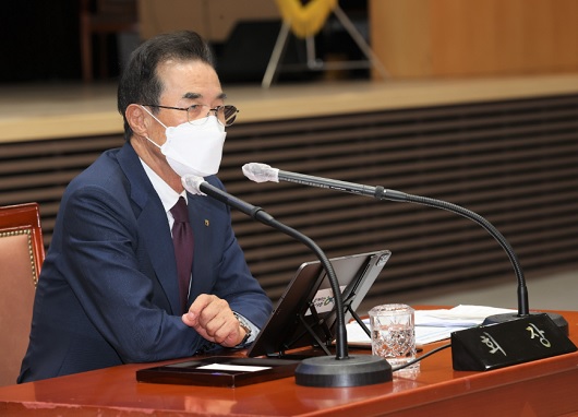 ▲ 이성희 농협중앙회장이 지난 19일 열린 2022년 상반기 종합경영분석회의에서 발언하고 있다.