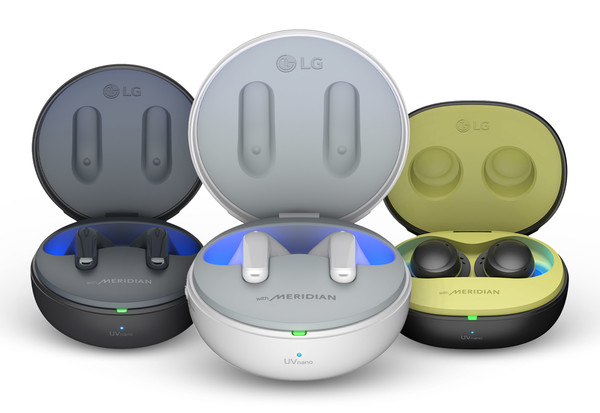 ▲프리미엄 무선 이어폰 ‘LG 톤 프리’ 신제품 3종