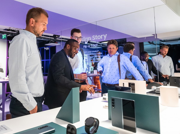 ▲갤럭시 Z 플립4 폴드4 글로벌 출시