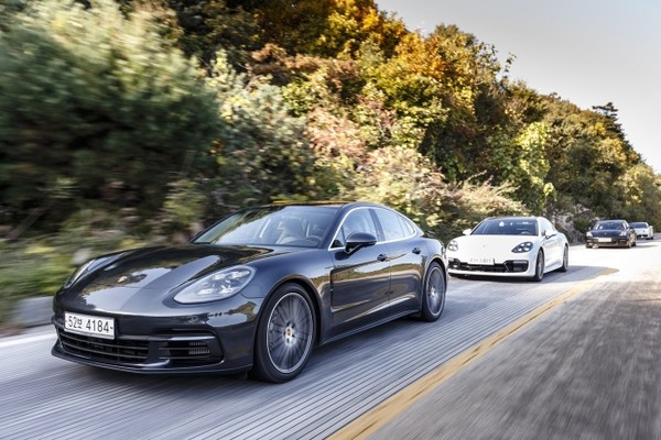 ▲포르쉐 '파나메라'