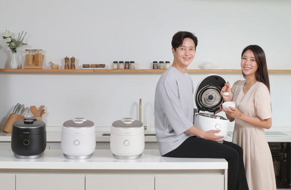 ▲쿠첸, 국내 최초 3가지 압력 탑재한 '쿠첸 트리플' 밥솥 출시
