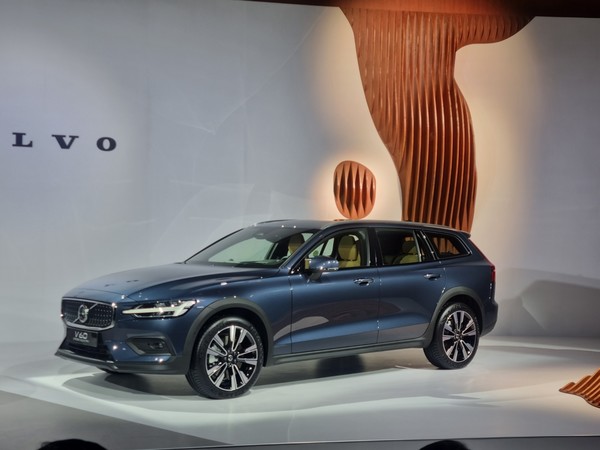 ▲V60 크로스컨트리