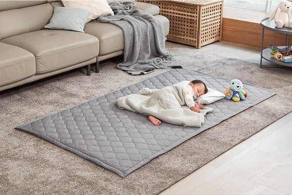 ▲위니아에이드, 위니아 리얼 카본매트 출시