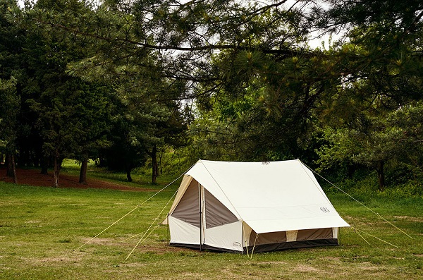 ▲코오롱그룹이 튀르키예 지진피해 구호활동에 지원하기로 한 코오롱스포츠의 오두막 텐트