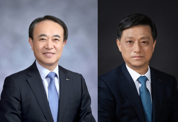 ▲포스코홀딩스 유병옥 친환경미래소재팀장(왼쪽), 포스코 김학동 대표이사.