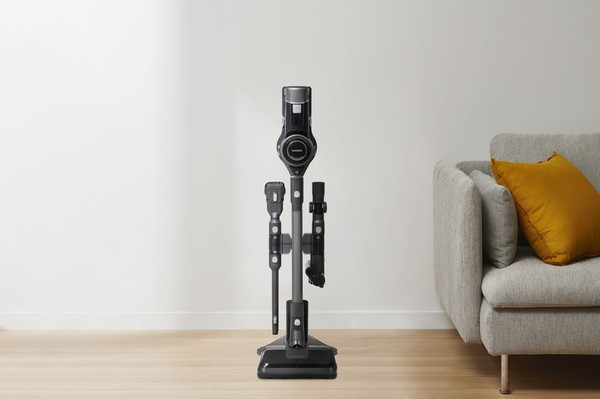 ▲쿠쿠 파워클론 물걸레 진공 무선청소기