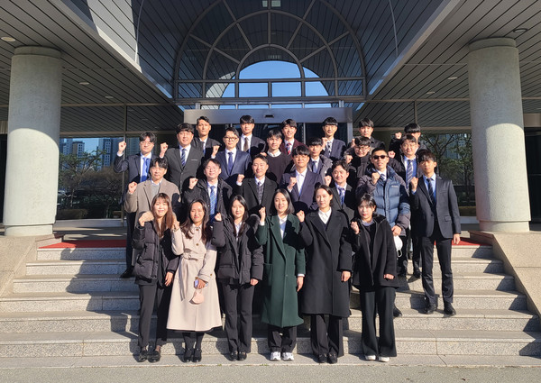 ▲쌍용차가 올해 상반기 신입·경력사원을 채용했다.