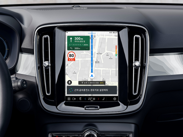 ▲볼보코리아의 티맵인포테인먼트 서비스는 수입차 내비게이션은 답답하다는 편견을 깬 것으로 유명하다.