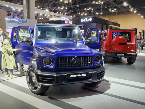 ▲벤츠코리아 20주년 기념작인 메르세데스-AMG G 63 K-에디션20도 국내 최초 공개됐다.
