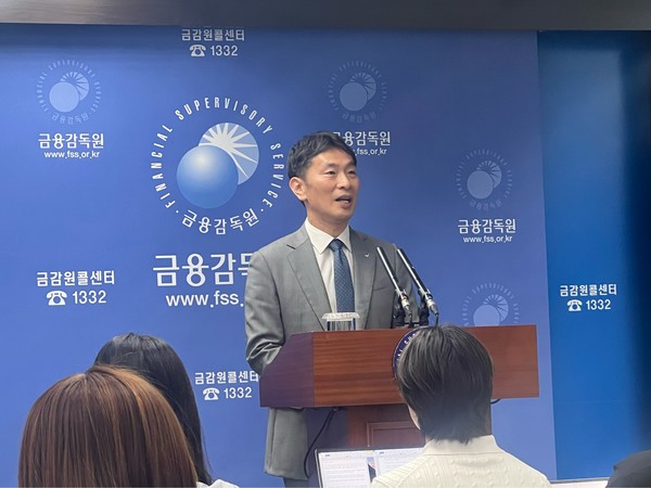 ▲이복현 금융감독원장