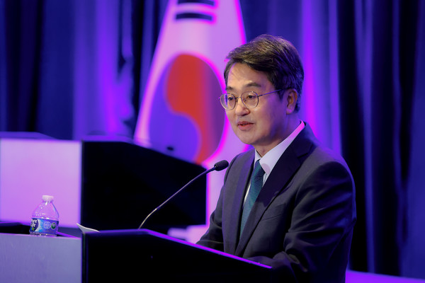 ▲현지시간 29일 오전 미국 워싱턴 `싱크탱크 컨퍼런스`에서 김동연 경기도지사가 기조연설을 하고 있다.