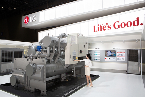 ▲LG전자의 공간 맞춤형 토털 HVAC 설루션 신냉매 무급유 터보 히트펌프