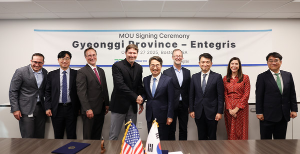 ▲김동연 경기도지사(가운데)