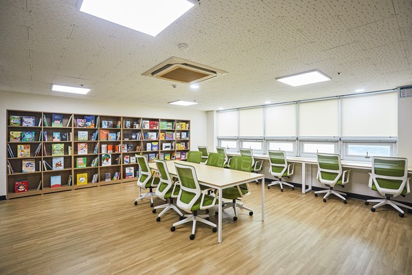 ▲포레나 도서관 104호점 전경