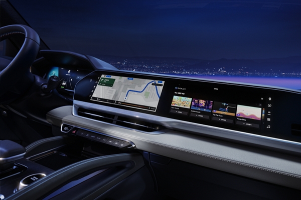 ▲르노 그랑 콜레오스 실내