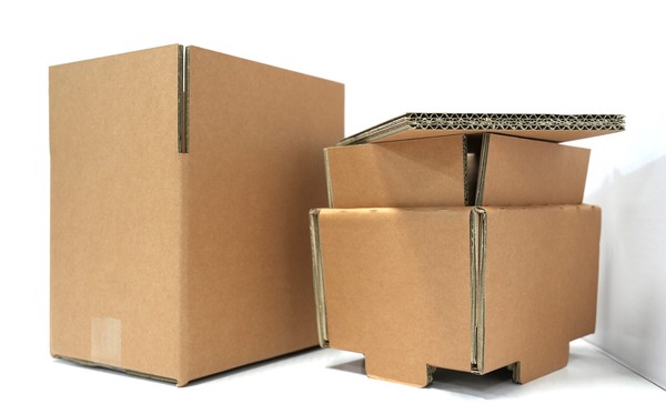 ▲태림포장이 골판지만을 사용해 개발한 고성능 친환경 보냉상자.