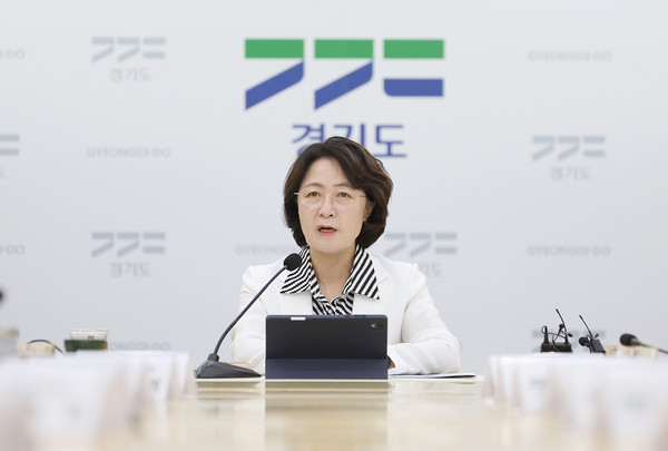 ▲추미애 경기도지사가 31일 의정부 경기도청 북부청사 상황실에서 '경기북동부 대전환' 청사진을 제시했다. 사진=경기도 